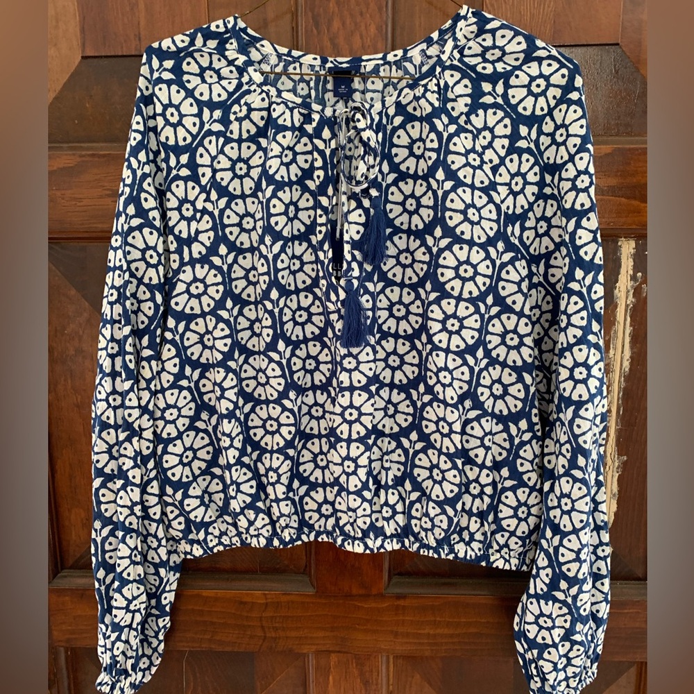 Roller Rabbit Target collab new with tags, sold out  cotton top, Size M